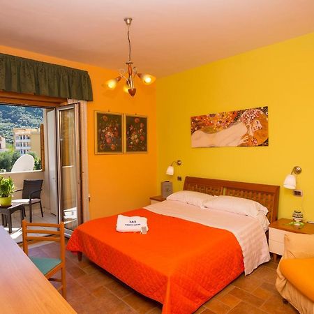 B&B Sorrento Garden Exterior photo
